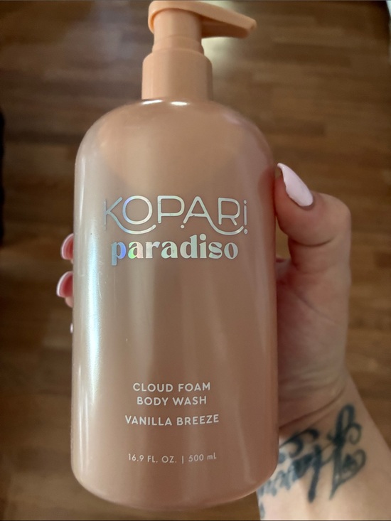 Kopari Other - Kopari Paradiso Vanilla Breeze Cloud Foam Body Wash - Peach Tone